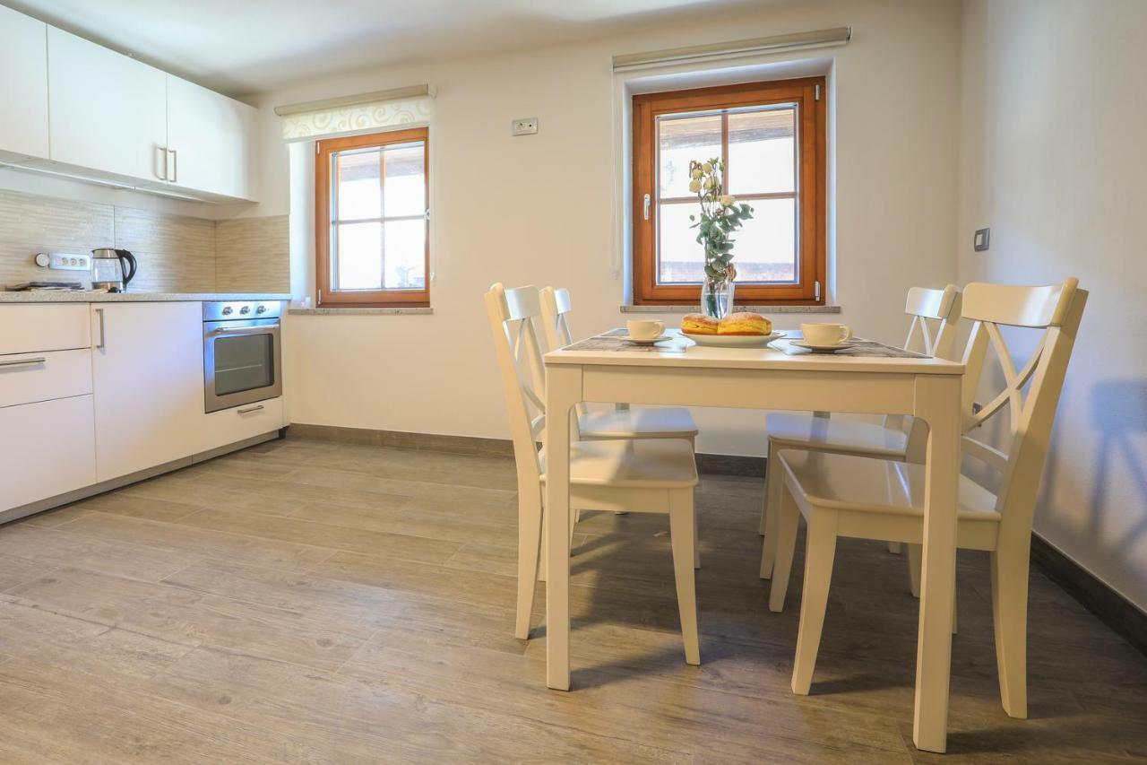 Apartmaji Tina Zgornje Gorje Exteriér fotografie